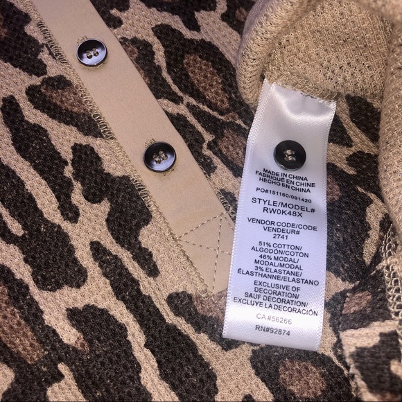 New Splendid Long Sleeve Animal Print Shirt XS - Picture 6 of 8